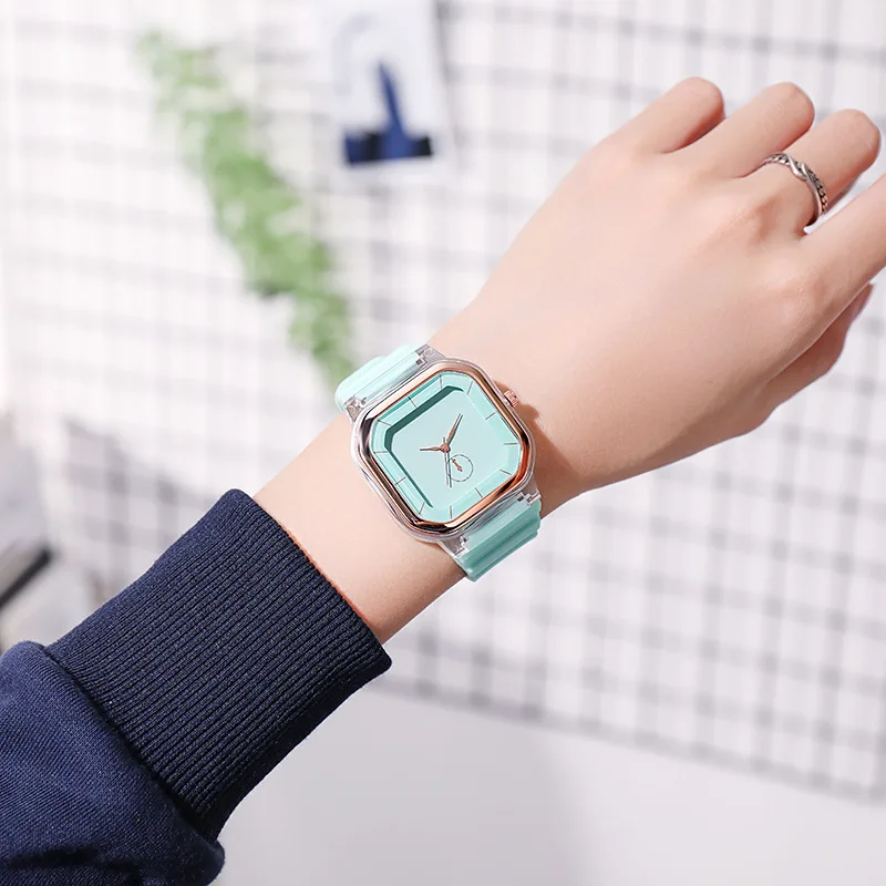 kf-Sdf85d480464e45c19d0334fed9924705J